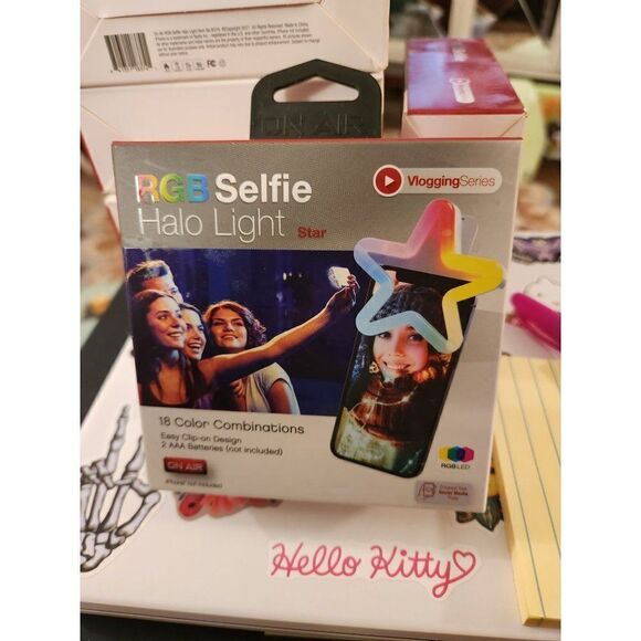 New! RGB Selfie Ring Light ~  STAR SHAPED ~ 18 Color Combinations Cell Phone Lig - Picture 1 of 2